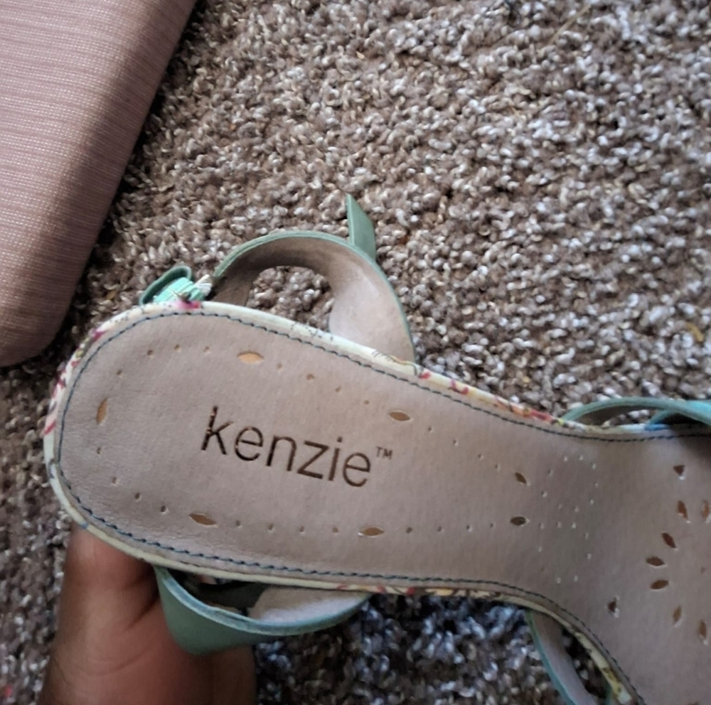 Kenzie Mint Green Strappy Sandals - Picture 16 of 16